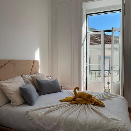 Garden Campo De Ourique Guest House - Hostel Lisboa Kültér fotó