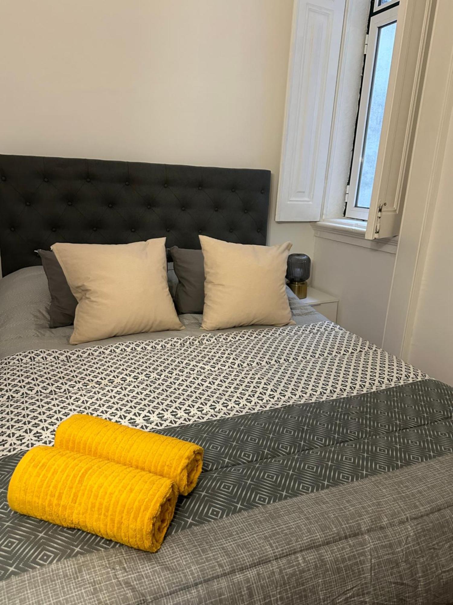 Garden Campo De Ourique Guest House - Hostel Lisboa Kültér fotó