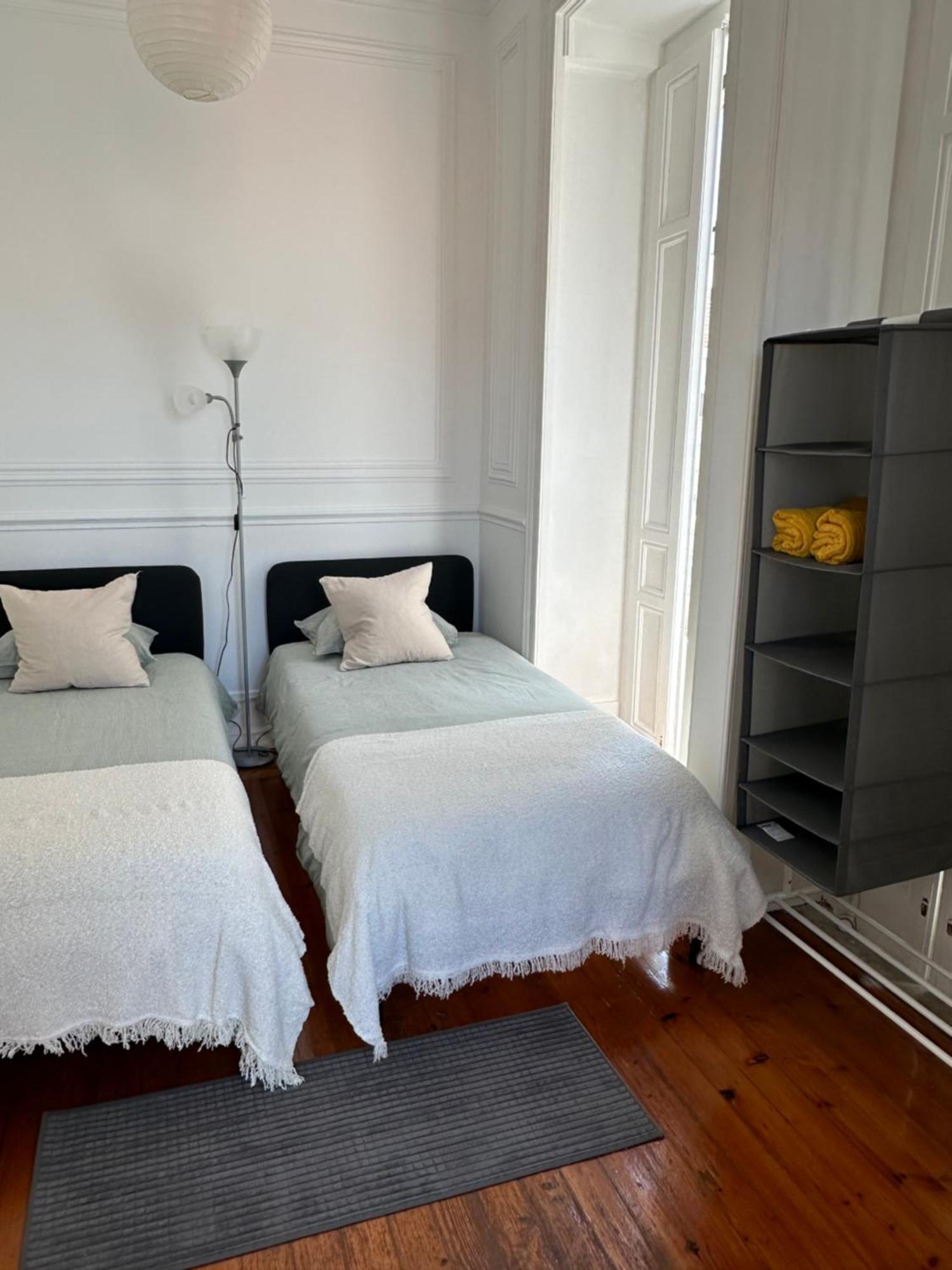 Garden Campo De Ourique Guest House - Hostel Lisboa Kültér fotó