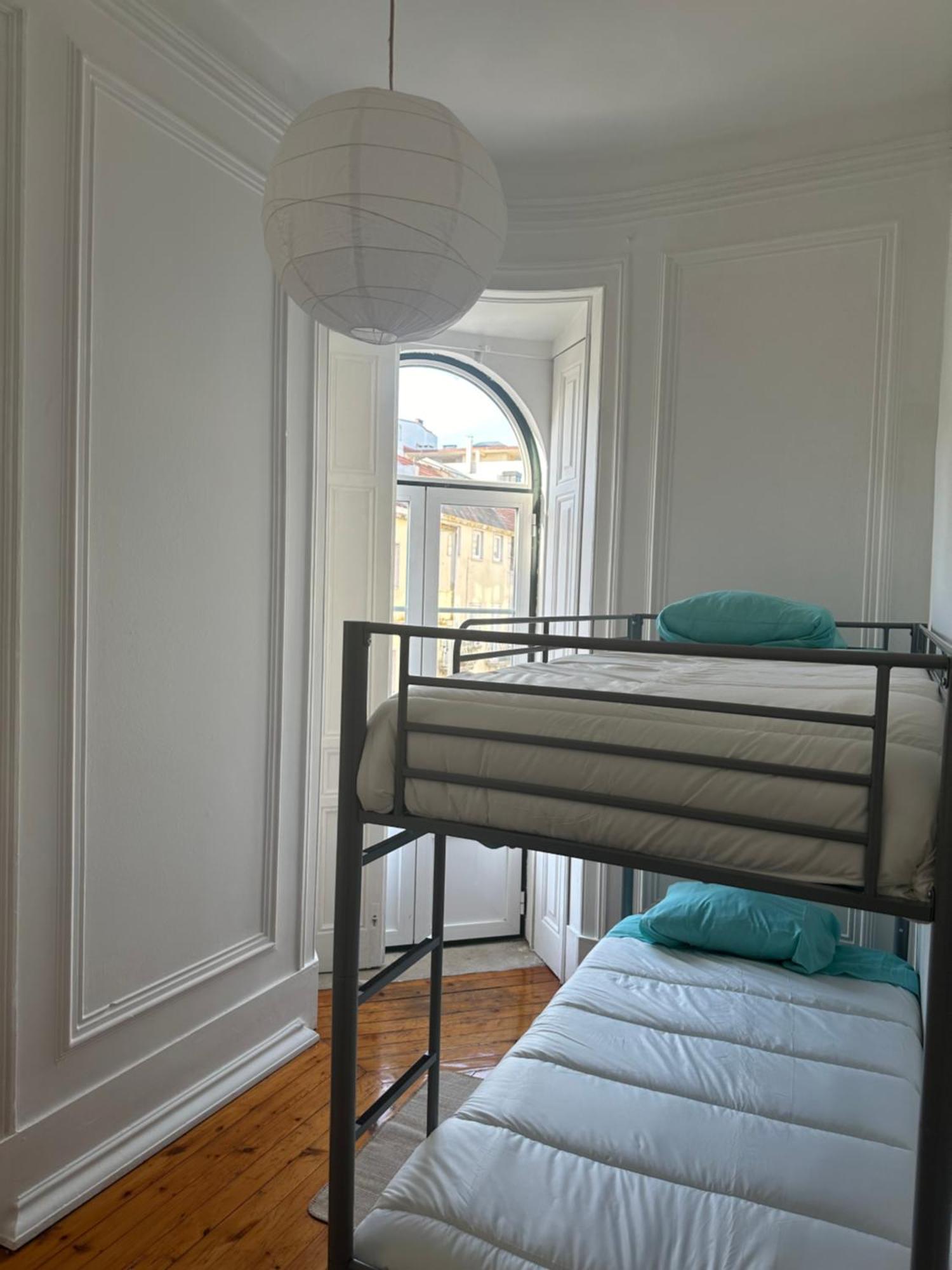 Garden Campo De Ourique Guest House - Hostel Lisboa Kültér fotó
