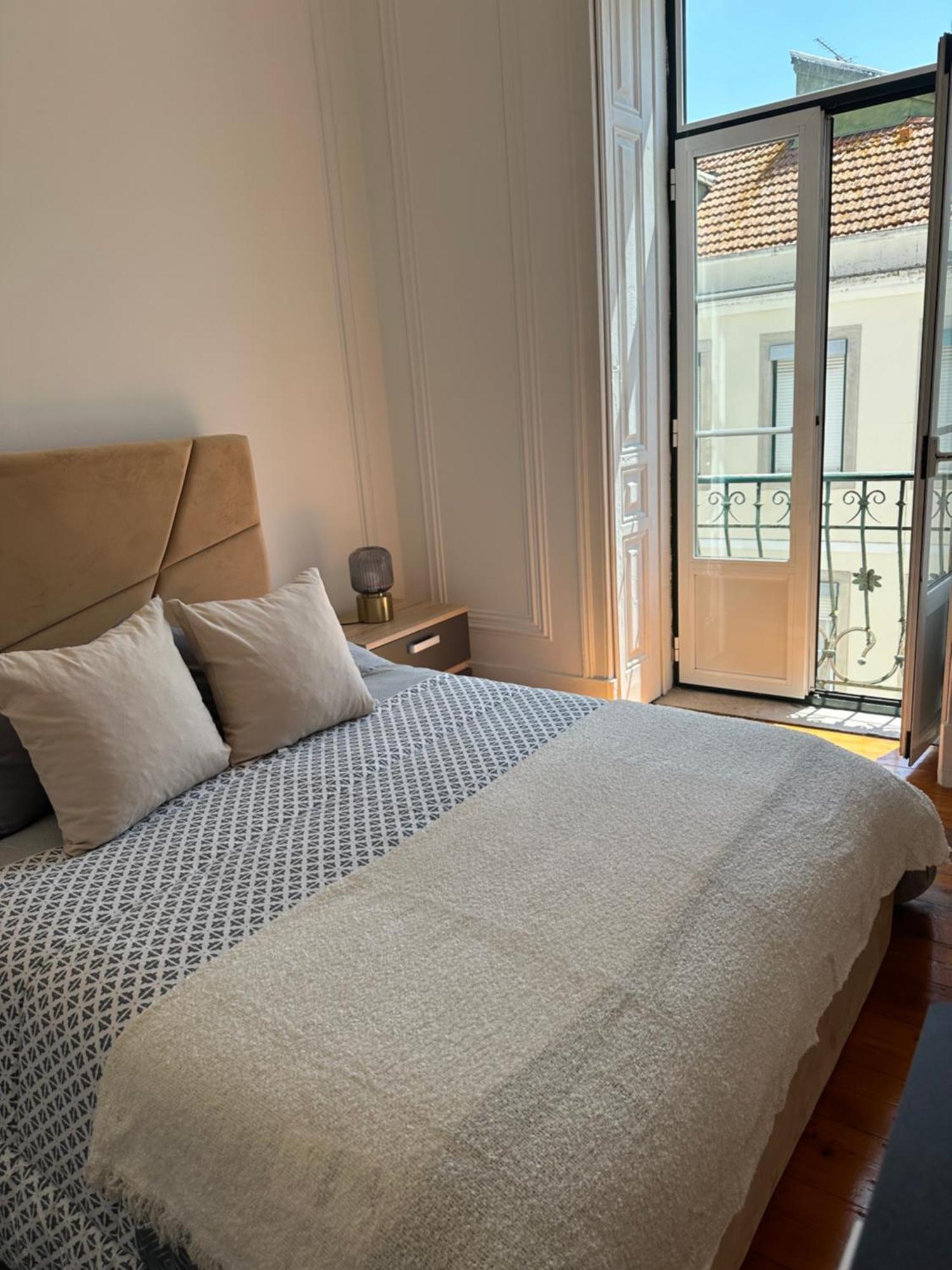 Garden Campo De Ourique Guest House - Hostel Lisboa Kültér fotó